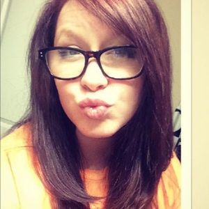 Meet your Posher, Kaylah